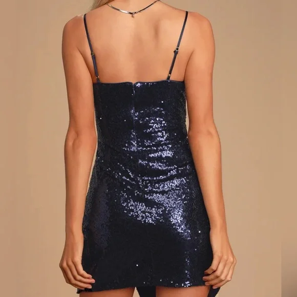 Lulu’s Disco Nights Navy Blue Sequin Bodycon Mini Dress Size Small - Picture 4 of 9